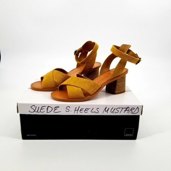 Dolce Vita Shoes - Dolce Vita Honey Suede Block Heel Sandals w/ Ankle Strap - Buttery Soft Sz. 6.5